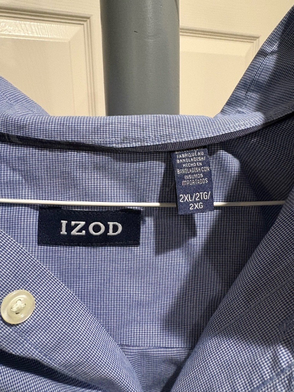 Izod Men’s Blue Micro-Check Dress Shirt